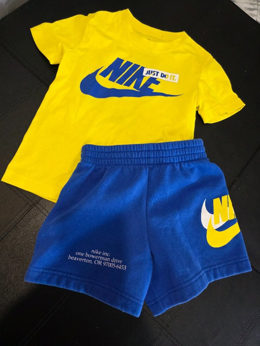 Ensemble nikes 5ans